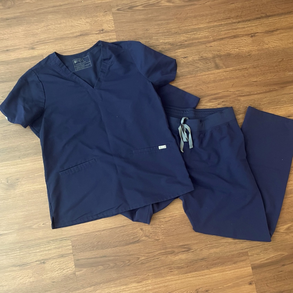 Figs scrub set